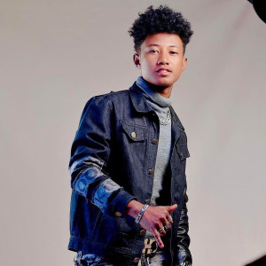 收聽Tiji Negga的Na Lingi Yo歌詞歌曲