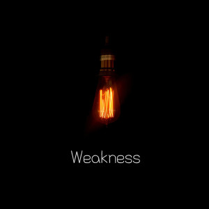 收听Lavender Dream的Weakness歌词歌曲