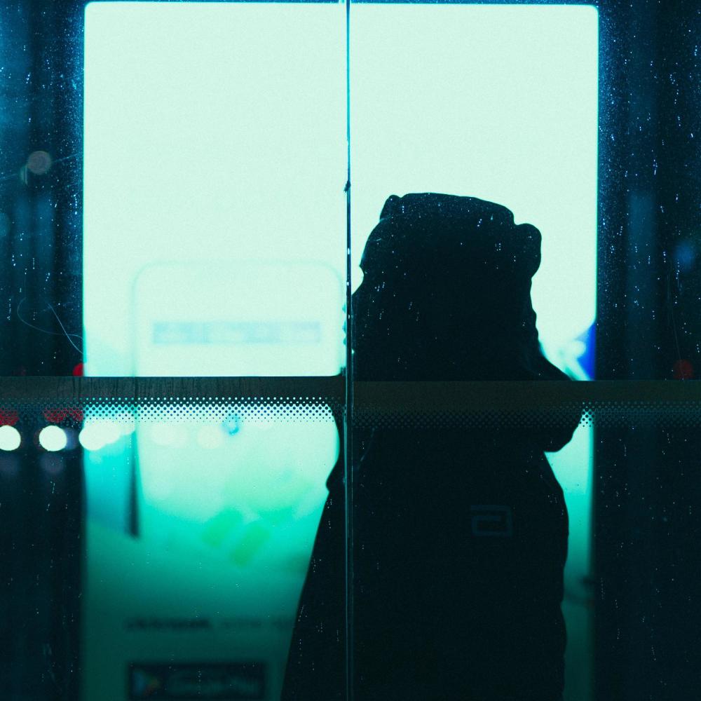 NOUVEAU REGARD (Explicit)