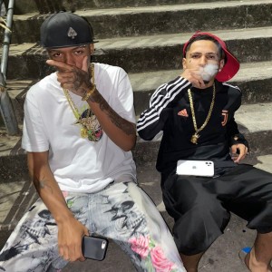 收聽Dj Jl Do Tp的NOVINHA ENTÃO REBOLA (Explicit)歌詞歌曲