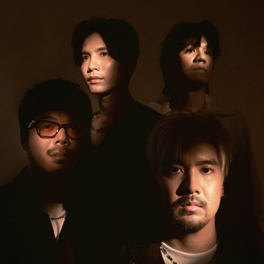 เยสเซอร์ เดย์
