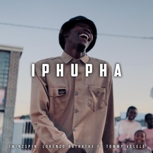 ดาวน์โหลดและฟังเพลง iPhupha พร้อมเนื้อเพลงจาก TwinzSpin