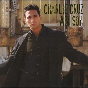ดาวน์โหลดและฟังเพลง Ayudame a Olvidarla พร้อมเนื้อเพลงจาก Charlie Cruz