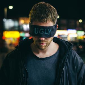 Mike Dignam的專輯Ugly