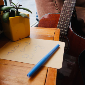 Dengarkan Wait and Pray lagu dari Courtney Hodgin dengan lirik