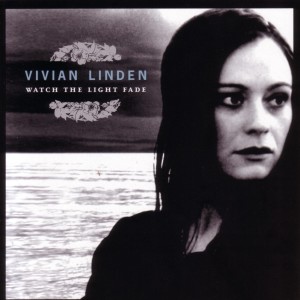 收聽Vivian Linden的Fireflies歌詞歌曲