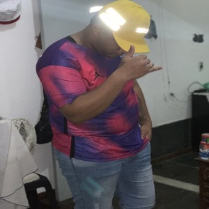 mc iury 17的專輯Olha Que Mina Safada (Explicit)