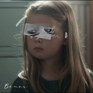 ดาวน์โหลดและฟังเพลง Bones พร้อมเนื้อเพลงจาก Spaces