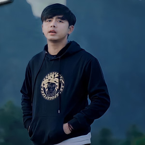 Listen to ค่ำคืนนี้ song with lyrics from Thay CPS