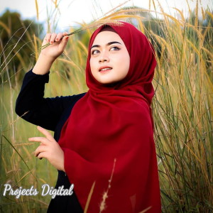 Dengarkan Suratan lagu dari It's Me dengan lirik