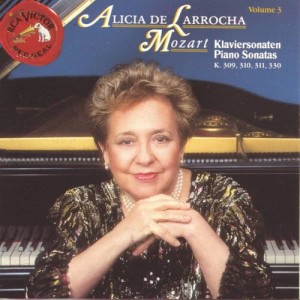 收聽Alicia de Larrocha的Piano Sonata in C Major, K. 330: I. Allegro moderato歌詞歌曲