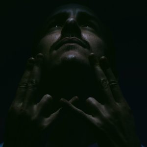 Listen to Tour Du Monde (Version Deluxe|Explicit) song with lyrics from Icowesh