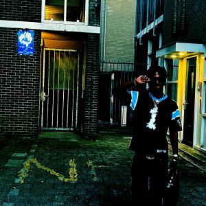 R DIZZY的專輯How Im Frowning? (Explicit)