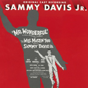 收聽Sammy Davis Jr.的Too Close For Comfort And Encore歌詞歌曲