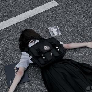 收聽exist的Whore (Explicit)歌詞歌曲