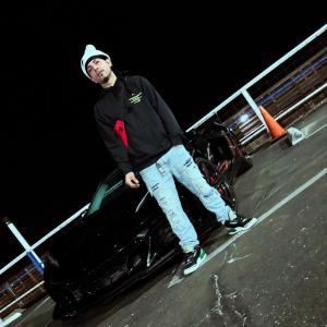 收聽Uzziah的POPPIN MY SHIT (Explicit)歌詞歌曲