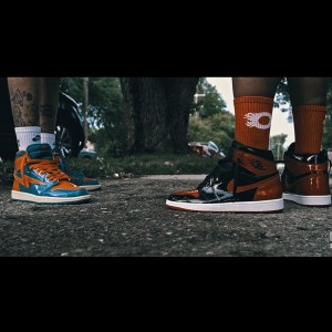 ดาวน์โหลดและฟังเพลง Wet Wipes (feat. Sweezee Don) (Explicit) พร้อมเนื้อเพลงจาก Wave1.5