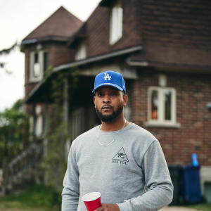 default playlist img