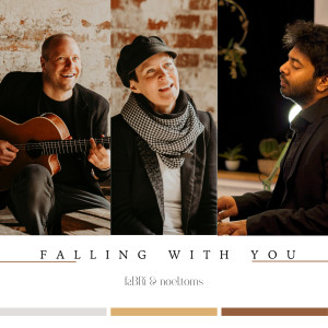 ดาวน์โหลดและฟังเพลง Falling With You พร้อมเนื้อเพลงจาก Fabri