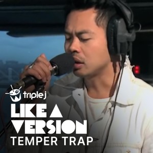 收聽The Temper Trap的Dancing In The Dark (triple j Like A Version)歌詞歌曲