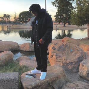 default playlist img