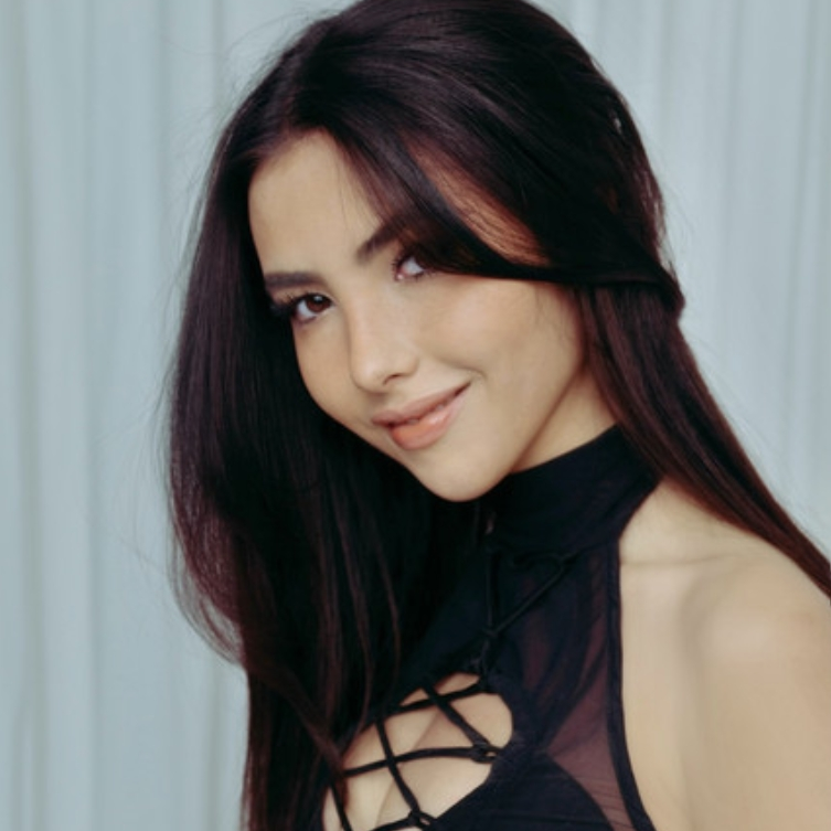 Andrea Botez