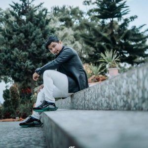 default playlist img