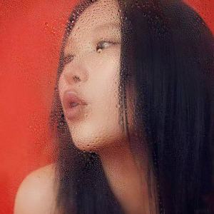 Listen to 只有你能够 song with lyrics from 程佳佳