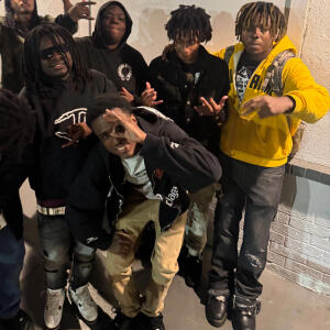 default playlist img