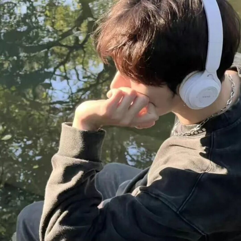 白衣酌酒