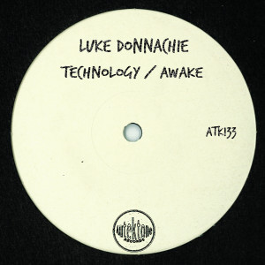 收听Luke Donnachie的Awake歌词歌曲