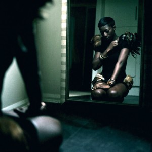 ดาวน์โหลดและฟังเพลง Blue Lullaby พร้อมเนื้อเพลงจาก Szjerdene