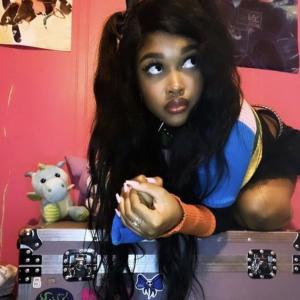 收聽FXCY的Idfwu (Explicit)歌詞歌曲