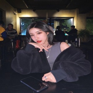 Listen to 空灵女声 song with lyrics from 7爷