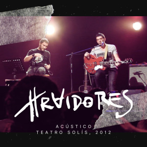 收聽Los Traidores的Máquina (Acústico - En Vivo Teatro Solís, 2012)歌詞歌曲