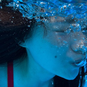 收听최정윤的수영 (Swim)歌词歌曲