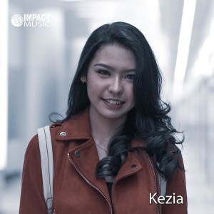 收听Kezia Azaria的Kemenangan Tuhan Janjikan歌词歌曲