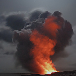 Dengarkan Kim Tüttürcek? (Explicit) lagu dari Naskas dengan lirik