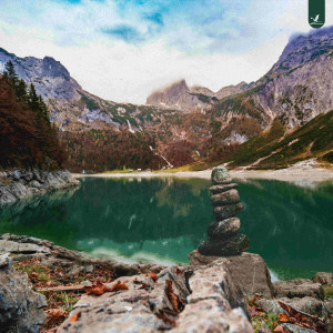 Dengarkan lagu It's Time to Say Goodbye nyanyian brass.beats dengan lirik