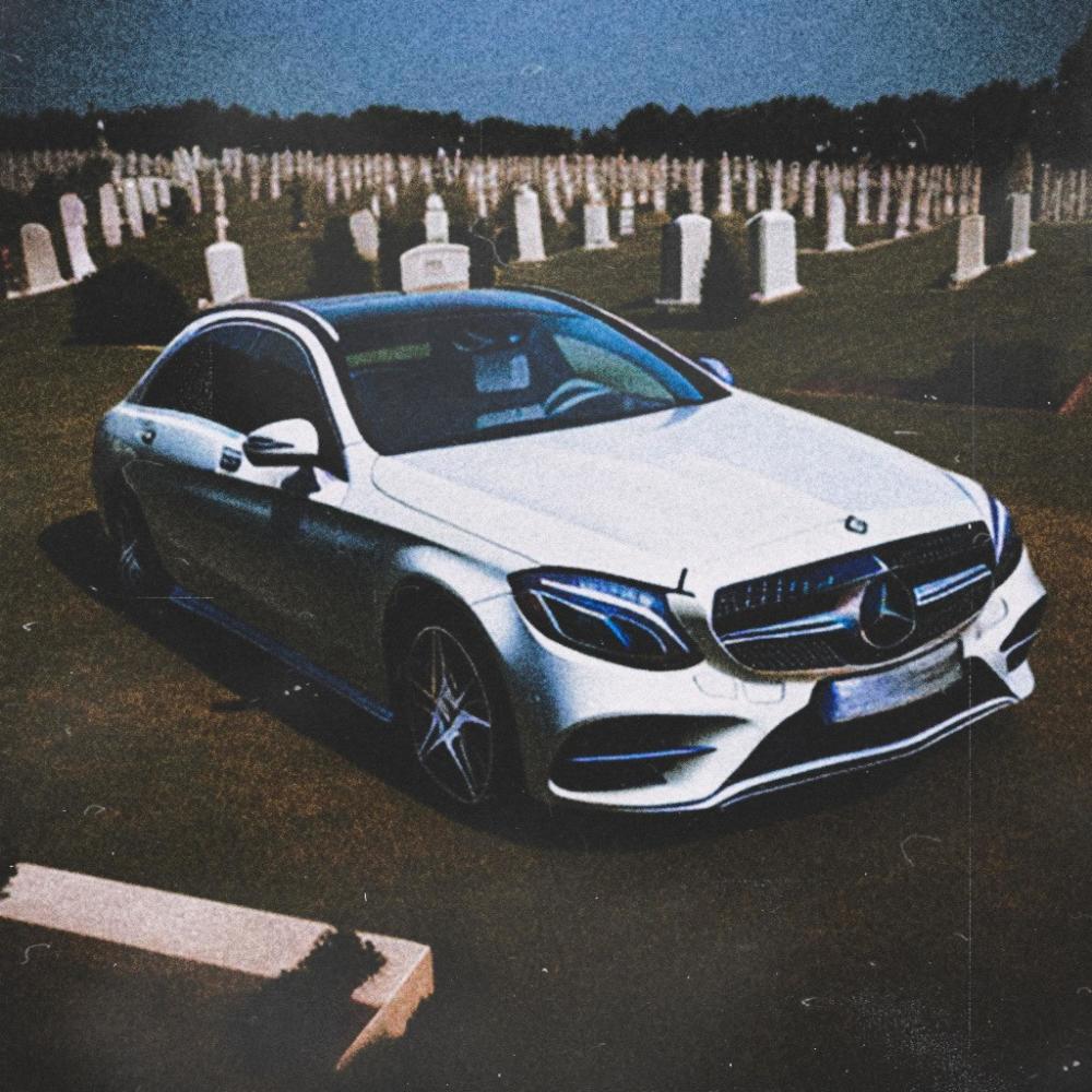Bury Me in Benz (feat. Procaine, Jadedloner & Jean Parker) (Explicit)