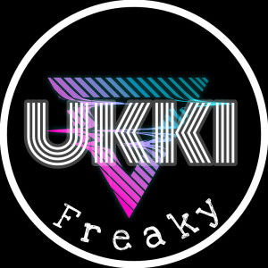 Dengarkan lagu Freaky nyanyian Ukki dengan lirik