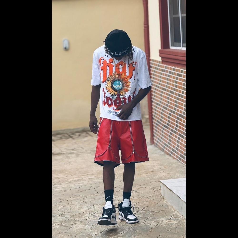 Bhadboi Pellar Beat (feat. Azzi On The Beat)