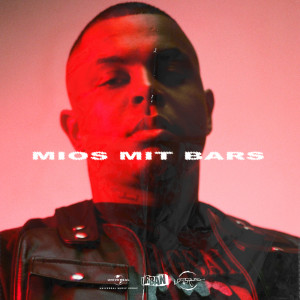 ดาวน์โหลดและฟังเพลง Mios mit Bars พร้อมเนื้อเพลงจาก Luciano