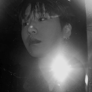 Listen to When I Miss You and Miss You song with lyrics from 차우