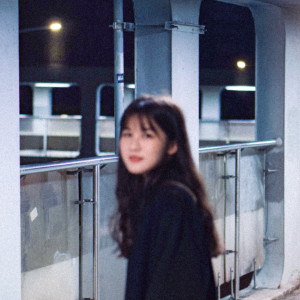 Listen to 两个一个人 song with lyrics from 奶油贝狗咬