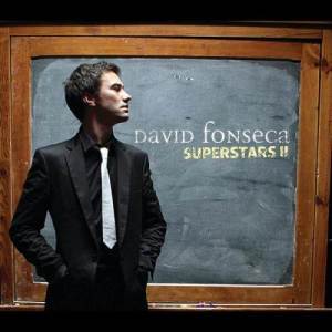 ดาวน์โหลดและฟังเพลง Rocket Man (I Think It's Going To Be A Long, Long Time) พร้อมเนื้อเพลงจาก David Fonseca