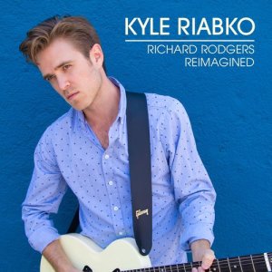 收聽Kyle Riabko的Blue Moon歌詞歌曲