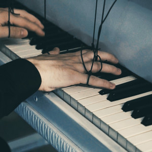 Dengarkan lagu Say Goodbye nyanyian Jurrivh dengan lirik