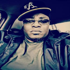 Dengarkan Black Gangsta Pt 1(feat. Supreme Dollarz) (Explicit) lagu dari Bang'em up Muff-Dog dengan lirik