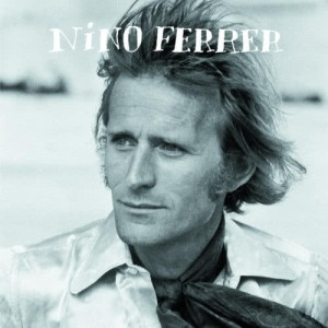 收聽Nino Ferrer的La maison près de la fontaine歌詞歌曲